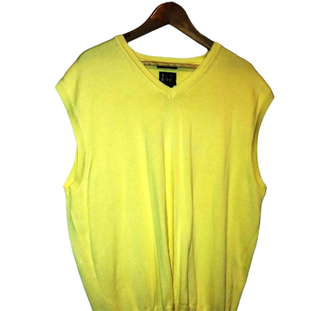 Jos A Bank Pima Sweater Vest Yellow Sz L